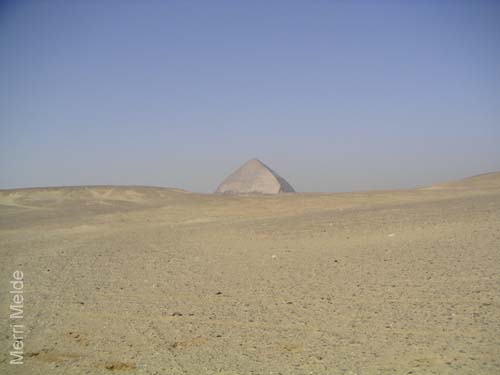 4_104_BentPyramid